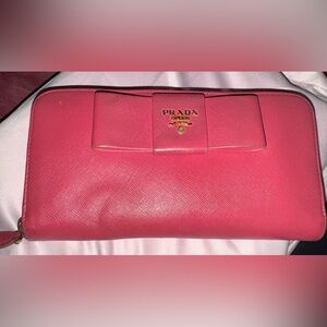 Prada Fuchsia Clutch with Bow Accent-Corner wear